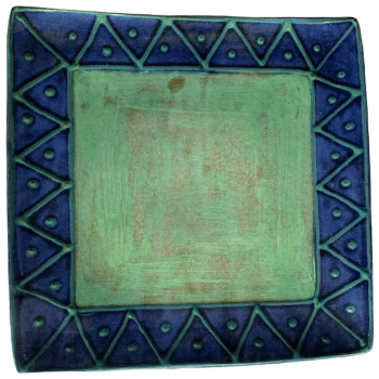 Square pottery design with green centre, turquoise sunburst on blue background.