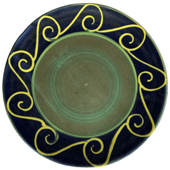 Ceramic pottery design with green centre, blue outer band with yellow waves.